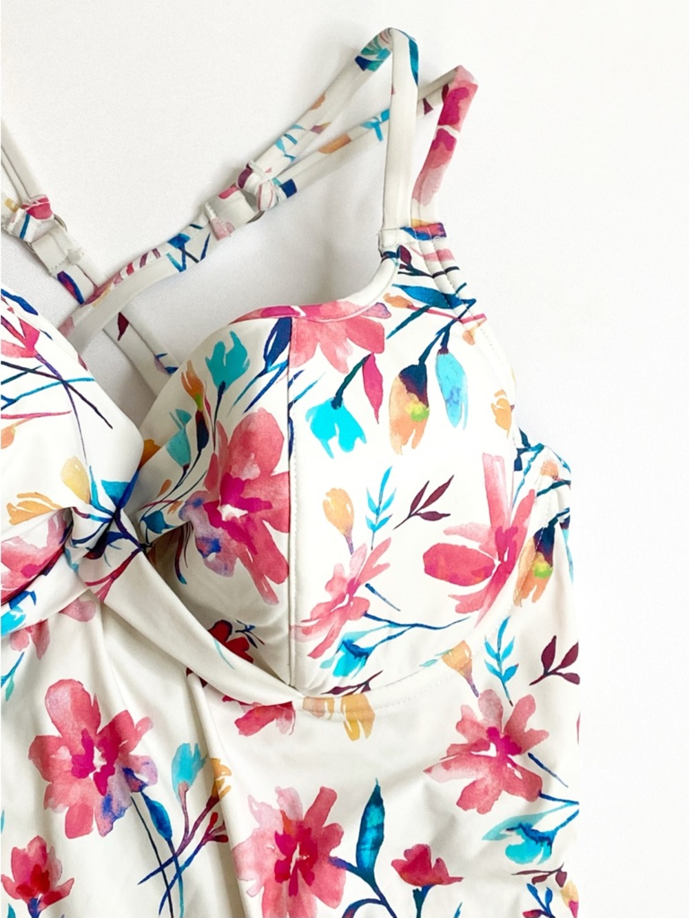 Birdsong Floral Tankini Top 34DD Supportive Cups Adjustable Straps Feminine Swim